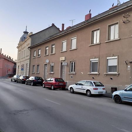 Monika Apartman Tapolca Exteriör bild