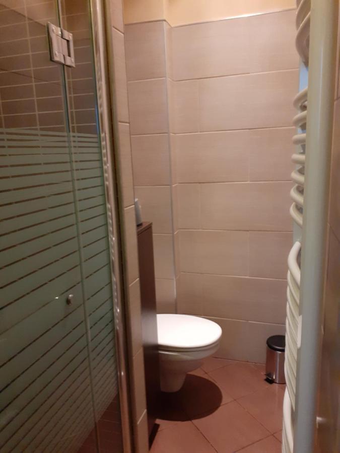 Monika Apartman Tapolca Exteriör bild